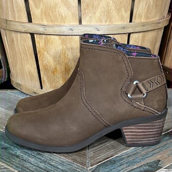 Teva Foxy Brown Nubuck Leather Zip-Up Block Heel Ankle Boots Womens Size 6.5 - Picture 2 of 12